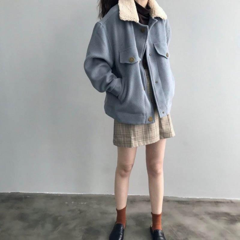 Retro Hong Kong-flavored Small Woolen Coat Female Autumn and Winter Lamb Fur Collar Thick Short Woolen Coat