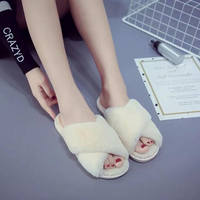 Women Fashion Warm Fluffy Slippers Cozy Faux Fur Cross Indoor Floor Slides Flat Soft Furry Ladies Female Celebrities Flip Flops