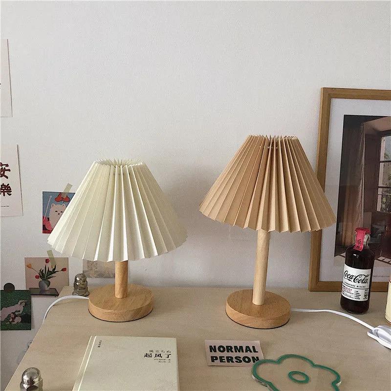 Pleated Table Lamp Nordic Style Bedroom Bedside Lamp Japanese Night Light Energy-saving Lamp Study Dormitory Living Room Decoration