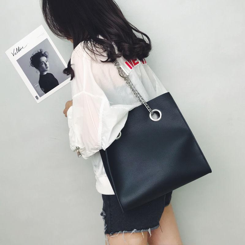 Fashion Casual Big Bag Female Large Capacity Chain Shoulder Bags Black Handbags for Women