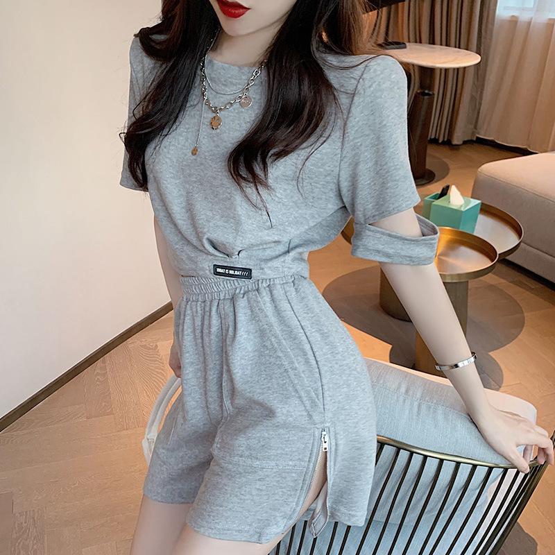 2PCS Summer Leisure Sports Suit Athletic Girl Student Short Sleeve T-Shirt + Split Zipper Shorts Fitness Casual Two-piece Suit Tracksuits for Women