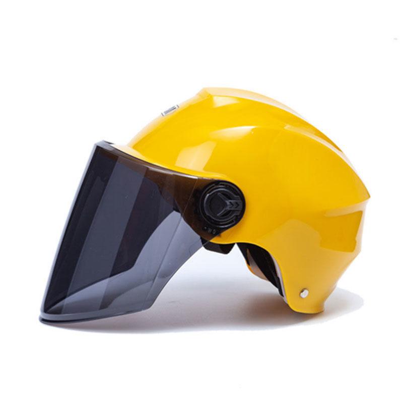 Electric Vehicle Helmet Spring and Summer Motorcycle Half Helmet Men and Women Four Seasons Universal Sunscreen Sunshade Light Battery Car Helmet