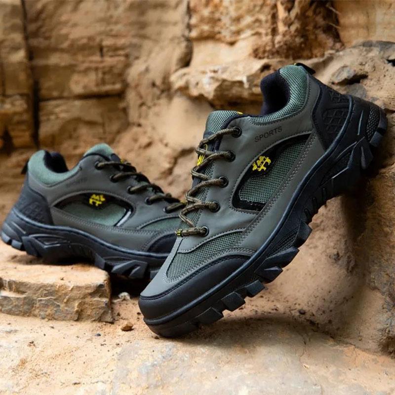 Outdoor Wear-resistant Mountain Climbing Shoes Walking Non-slip Waterproof Light Shoes Men's Running Sneakers