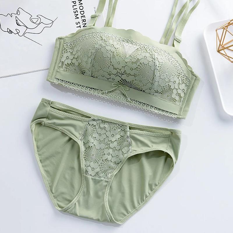 Ladies Strapless Bra Set Women's Non-slip Gather-up Sexy Lace Hollow Out Underwear Female Invisible Chest Patch Thickening No Steel Ring Tube Top Set