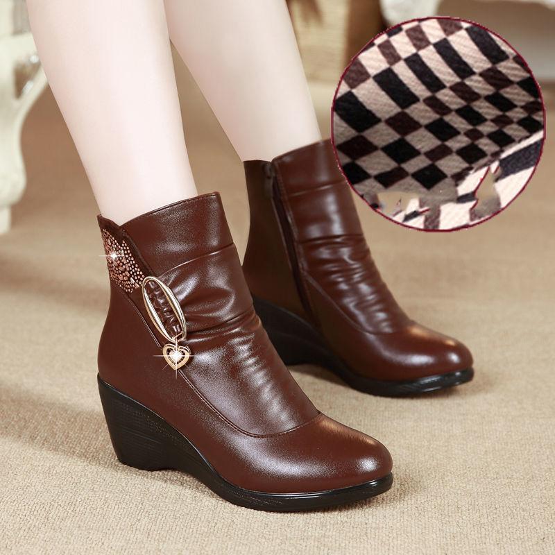 Winter Mother's Cotton Shoes Short Boots Non-slip Ladies Plus Velvet To Keep Warm Middle-heeled Middle-aged and Elderly Women's Shoes