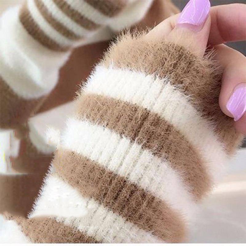 Loose Large Size Striped Sweater Autumn and Winter Turtleneck Sweater Thick Warm Sweater Women