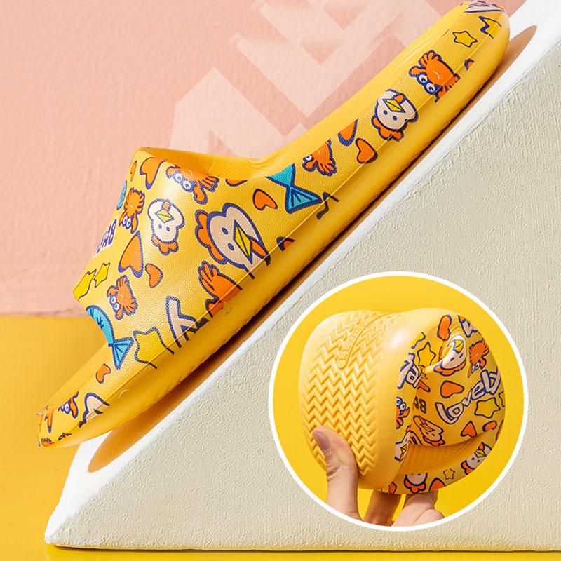 Cute Cartoon Slippers Women 3cm Sole Soft and Comfortable Outdoor Beach Slippers Bathroom Non-slip Slippers Chick Print Slippers