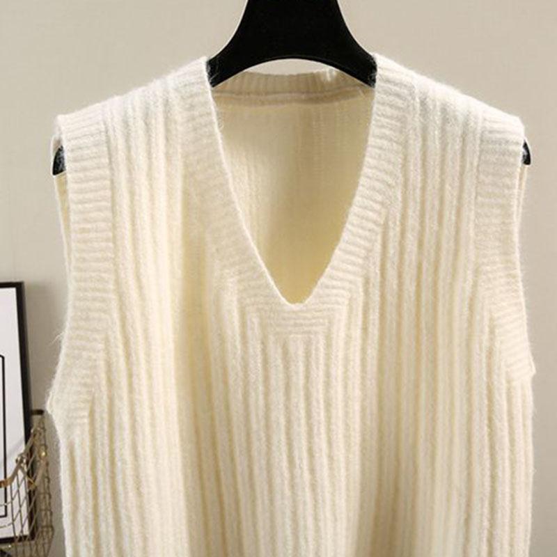 Autumn and Winter Knitted Pullover Vest V-neck Loose Solid Color Tops Fashion Short Women Tops