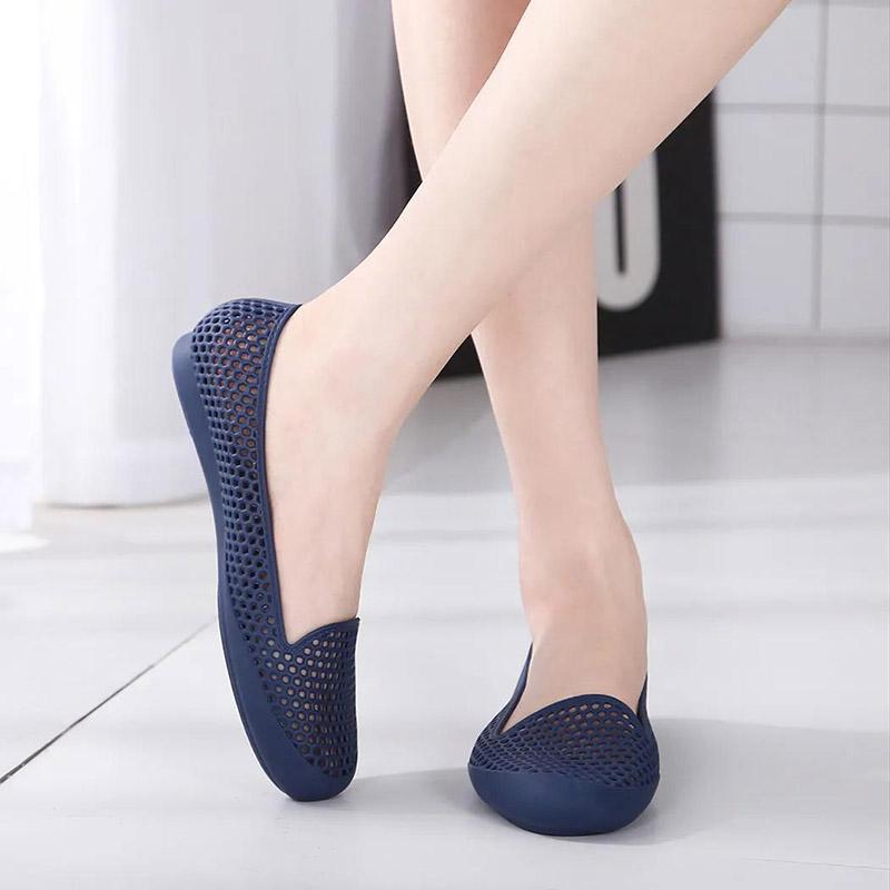 Women's Summer Sandals Hollow All-match Plastic Flat Casual Soft-soled Shoes