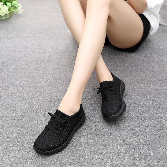 35-41 Women's Spring and Summer Mesh Shoes Large Size Breathable Shoes Casual Soft Soled Running Sneakers