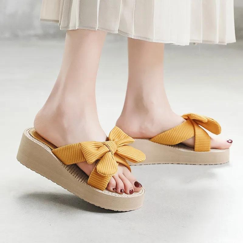 Beach Slippers Women's Summer Bow Thick Bottom Korean Sandals for Women Seaside Non-slip Wedge Heels Ladies Flip-flops Imitation Straw Sandals