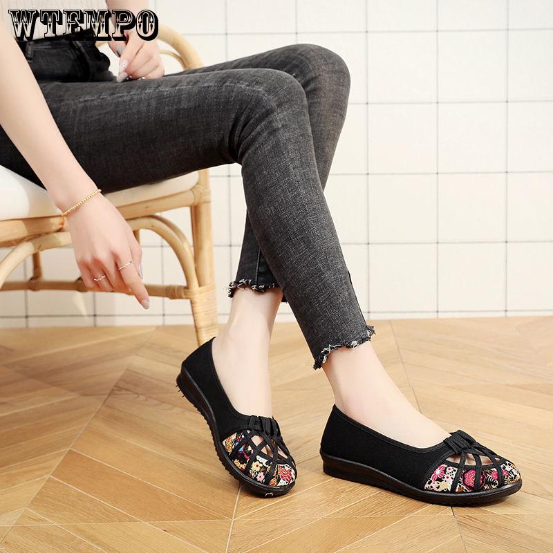 Pair of Women Shoes Women Flats Breathable Casual Slippers Soft Sandals