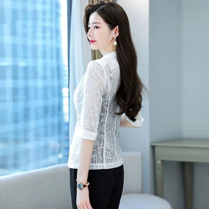 Women's Spring and Summer Style Casual Short White Sun Protection Clothing Jacket with A Thin Lace Suit