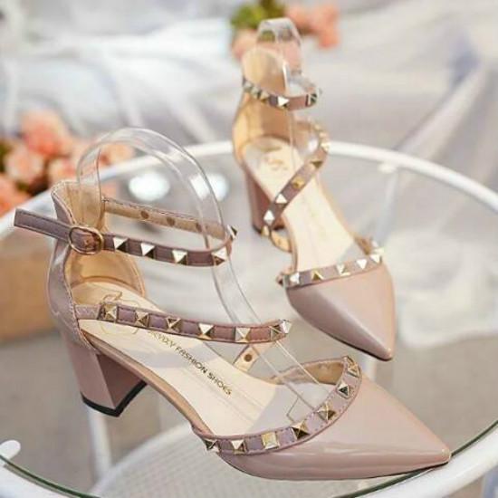 Ladies Patent Leather Winding Strap Sandals Rivets Heel Shoes Fashion Pointed Toe Stiletto Shoes