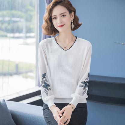 Women's Autumn/Winter Knitted Sweater Lace Mesh Embroidered Sleeves Sweater Printed V-neck Loose Knitted Sweater