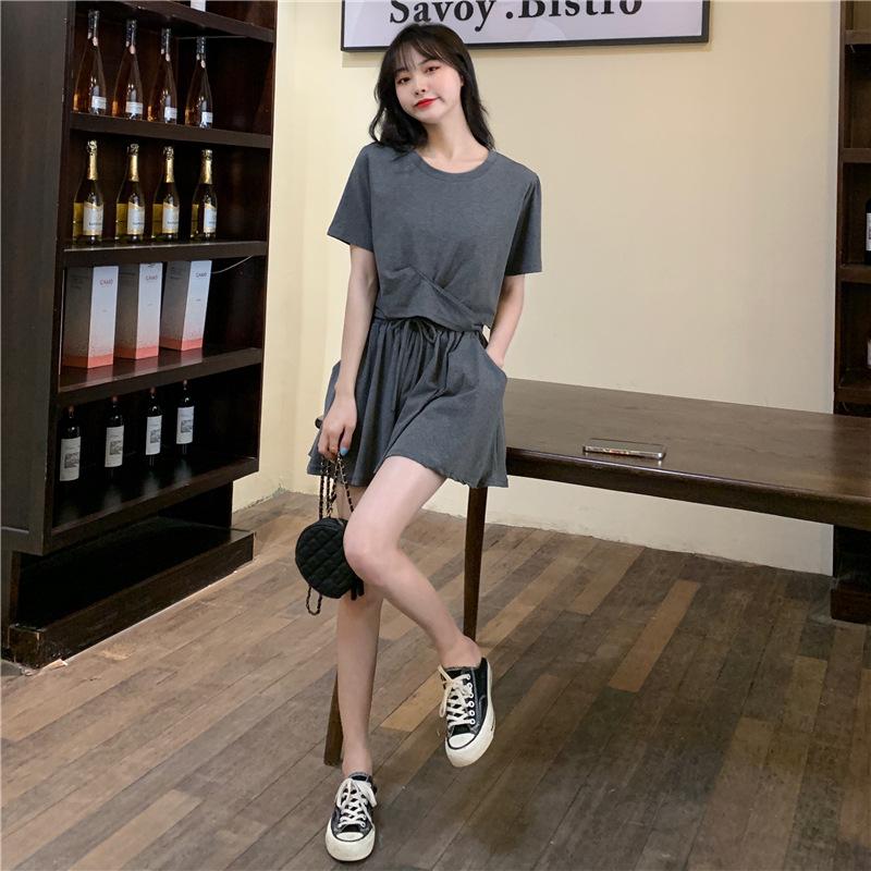 2PCS Athletic Girl Summer Sports Suit Plus Size Women's Short-sleeved Top + French Wide-leg Shorts Two-piece Suit Tracksuits for Women Jogging Suits