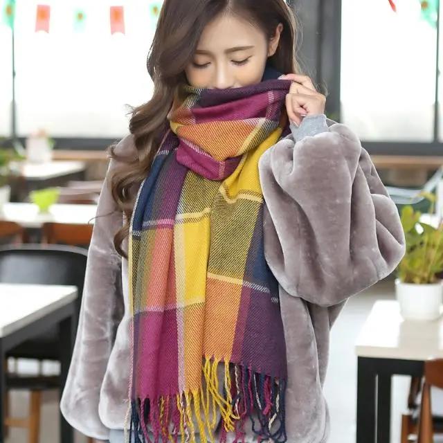 Women's Scarf Winter Thickening and Long Tassel Scarf Korean Color Plaid Knitted Scarf Shawl Dual-use