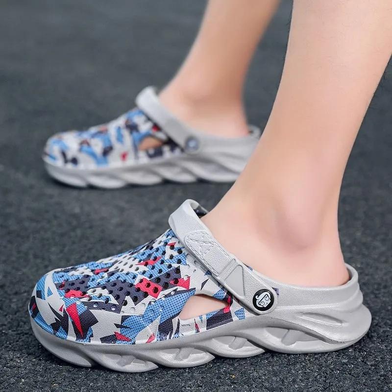 Hollow Hole Shoes Men's Sandals Summer Slippers Beach Shoes Men's Non-slip Outer Wear Camouflage Toe Sandals Flip Flops