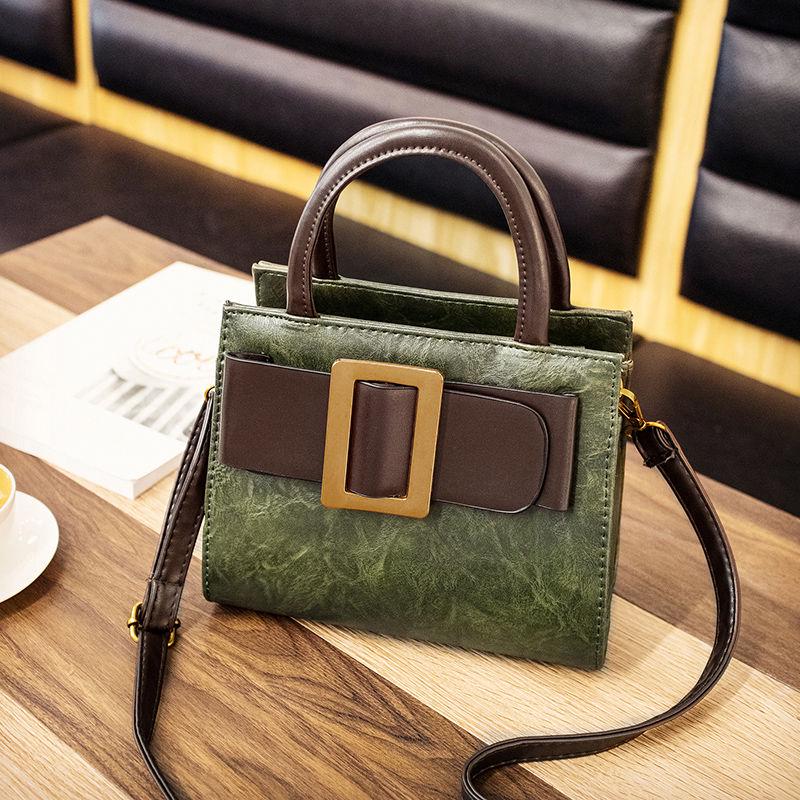 Korean Version of The Tide Minimalist Hundred Shoulder Bag Retro Personality Small Bags Messenger Hand Bag