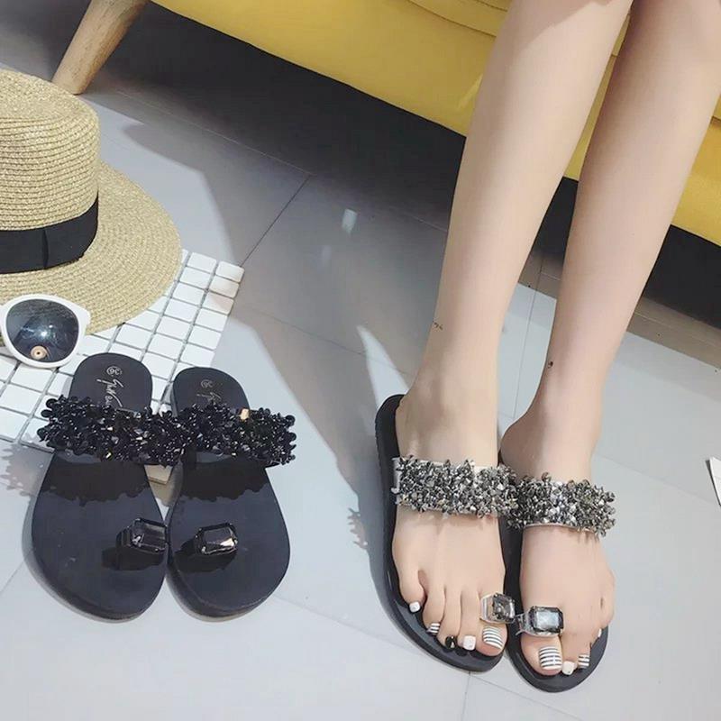 Large Size Korean Flip Flops Women's Summer Fashion Wear Non-slip Flat Bottom Rhinestone Beach Shoes Flip Flops