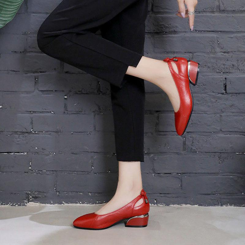 Soft Leather Shoes Women Spring Summer Work Low Heels Pointed Shoes Shallow Mouth Shoes Ladies Thick with Work Shoes