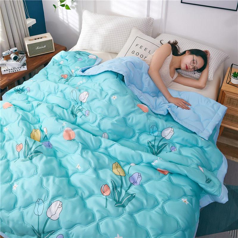 Summer Ice Silk Cool Quilt Four Seasons Universal Soft Washed Cotton Skin-friendly Feather Velvet Air-conditioning Quilt