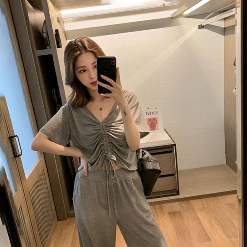 Casual Two-piece Women's Summer Slim Short-sleeved T-shirt Women's High-waist Wide-leg Pants Suit V-neck Short-sleeved Top Sexy Waist Slimming