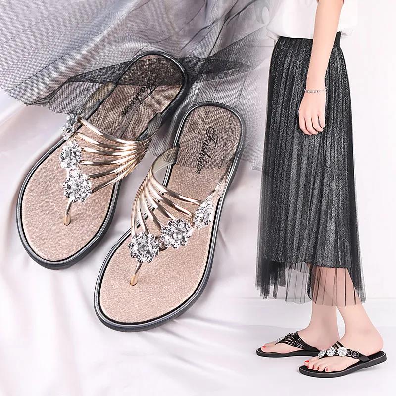 Flat-bottomed Flip Flops Beach Shoes Can Be Worn Indoors and Outdoors Flat-bottomed Non-slip Ladies Sandals and Slippers Female Summer Slippers