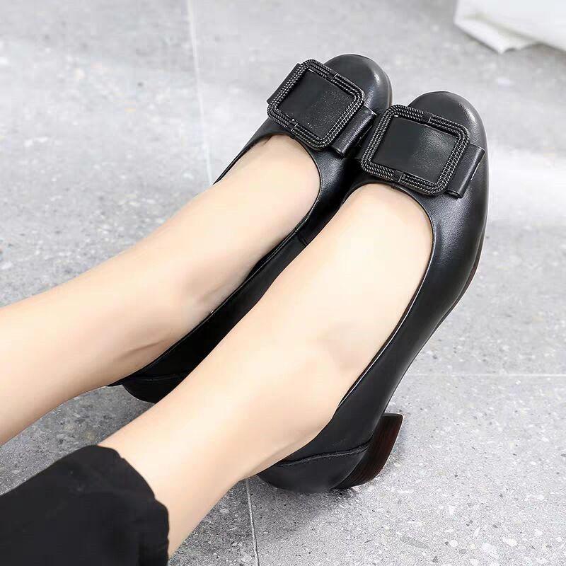 Single Shoes Women's Flat Casual Shoes Women's Thick Heel Soft Sole Comfortable Round Toe Leather Shoes Breathable All-match Women's Leather Shoes