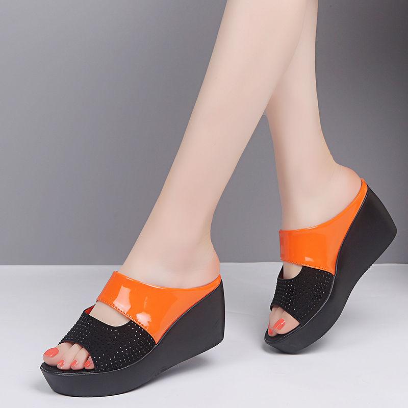 Wedge Sandals and Slippers for Women's Outer Wear Slippers Sponge Cake and Rhinestone Sandals and Slippers for Women's Outer Wear