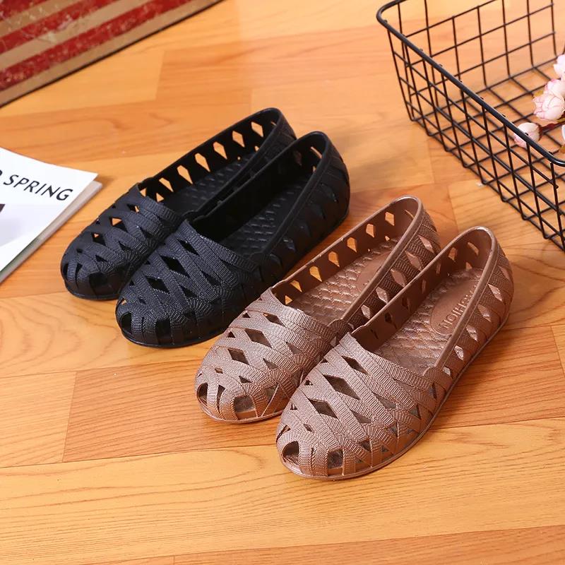 Summer Comfortable Slope Heel Non-slip Nurse Shoes White Sandals Female Summer Plastic Hollow Mother Shoes Work Shoes