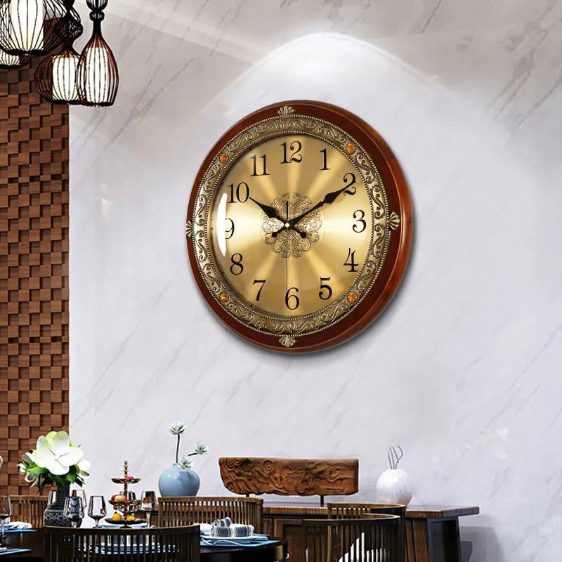 European Style Retro Wall Clock Living Room Home Fashion Solid Wood Clock American Bedroom Silent Wall Watch Atmospheric Creative Clock