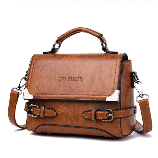 Retro Hand-made Leather-skinned Female Bag Korean Version of The Hundred Shoulder Messenger Bag Small Square Bag