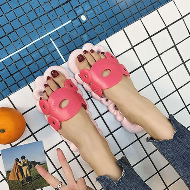 Bathroom Non-slip Slippers Female Summer Home Indoor Bath Quick-drying Soft Bottom Sandals Donut Hollow Leaky Slippers