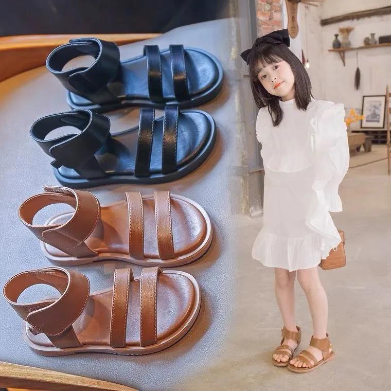 Girls Sandals Girls Summer Soft Sole Low Heel Roman Hollow Beach Sandals Anti-slip Solid Color Casual Princess Sandals