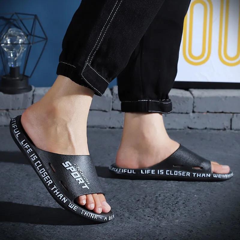 Men's Slippers Unisex Bathing Non-slip Wear-resistant Thick-soled Shoes Summer Outdoor Beach Shoes Sandals and Slippers Home Flip Flops