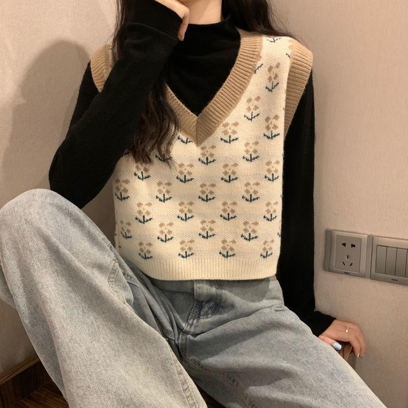 Sweater Vest Women Vintage Sleeveless Knitted Crop Tops Girls Patchwork Flowers Spring Simple Casual V-neck Japanese Style Chic