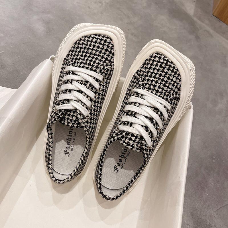 Canvas Shoes Female Students Korean Version of Mango Head Spring Leopard Print Flat Bottom All-match Casual Shoes White Shoes