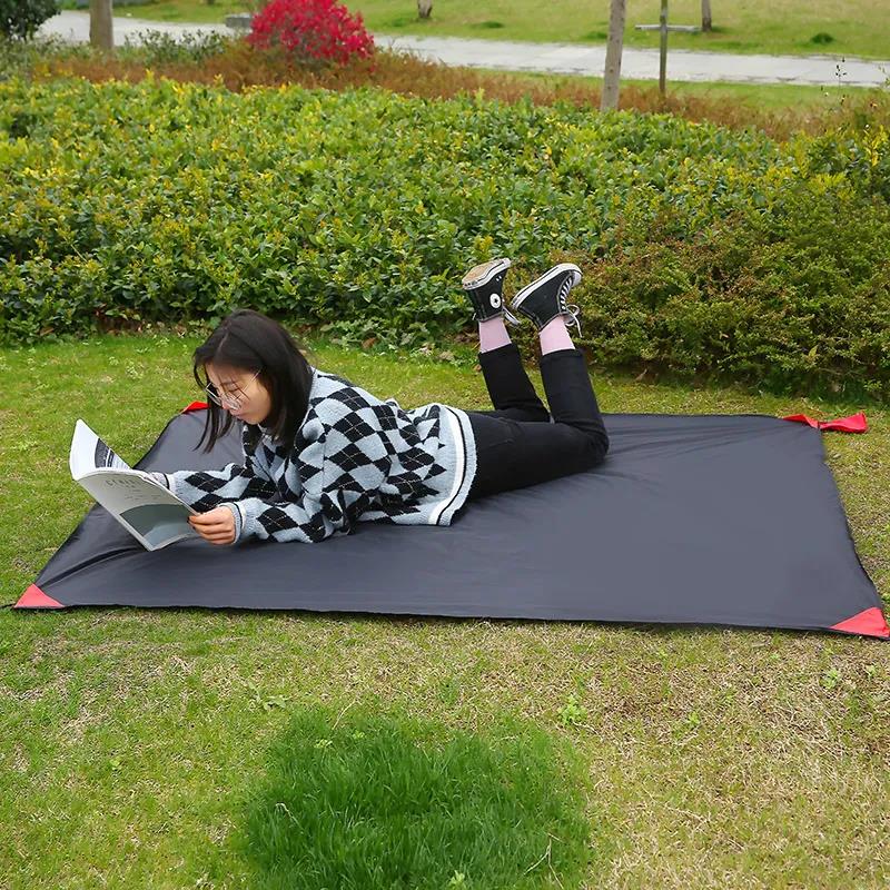 Outdoor Moisture-proof Mat Picnic Mat Pocket Picnic Cloth Convenient Waterproof Ultra-light Lawn Folding Beach Mat