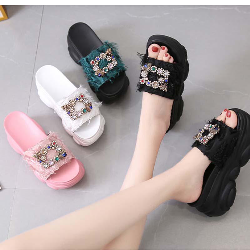 Summer wear slippers female net red ins sandals fashion wild thick bottom sponge cake half dragging