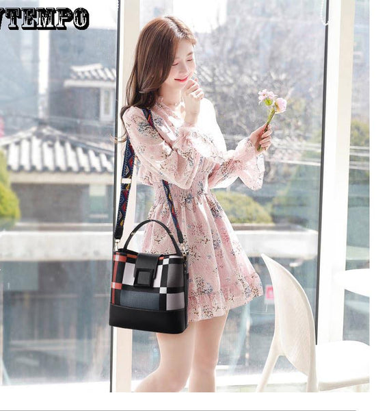 Personality Versatile Shoulder Bag Messenger Bag Handbag Fashion Bag Large Capacity Handbag