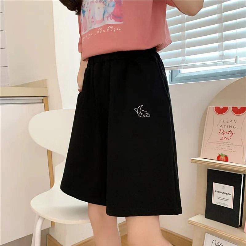 Moon Embroidered Shorts Women's Summer Loose and Thin High Waist Straight Wide Leg Shorts Korean Version Student Five Points Sports Casual Pants