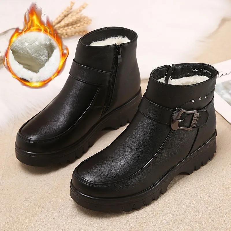 Winter Women's Snow Cotton Shoes Plush Padded Boots Non-slip Soft Flat Leather Shoes Mom's Cotton Boots