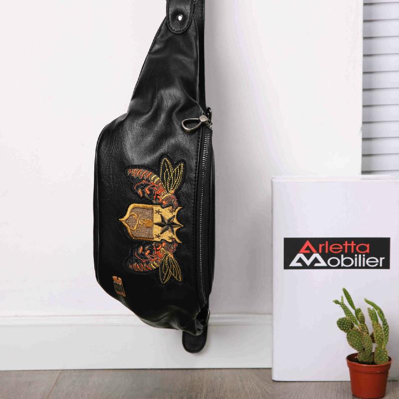 Waist Bag Men Leather Embroidered Rivet Chest Messenger Bags Fitness Sports Shoulder Bag