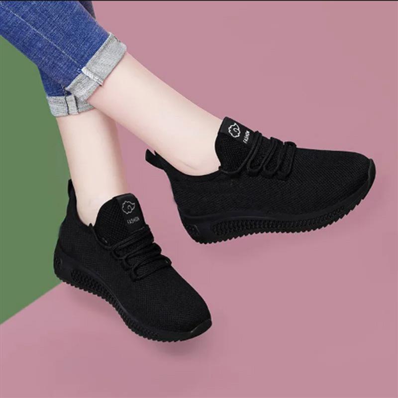 Black Old Beijing Cloth Shoes Women's Work Shoes Kitchen Work Shoes Long Standing Not Tired Four Seasons Mother Shoes