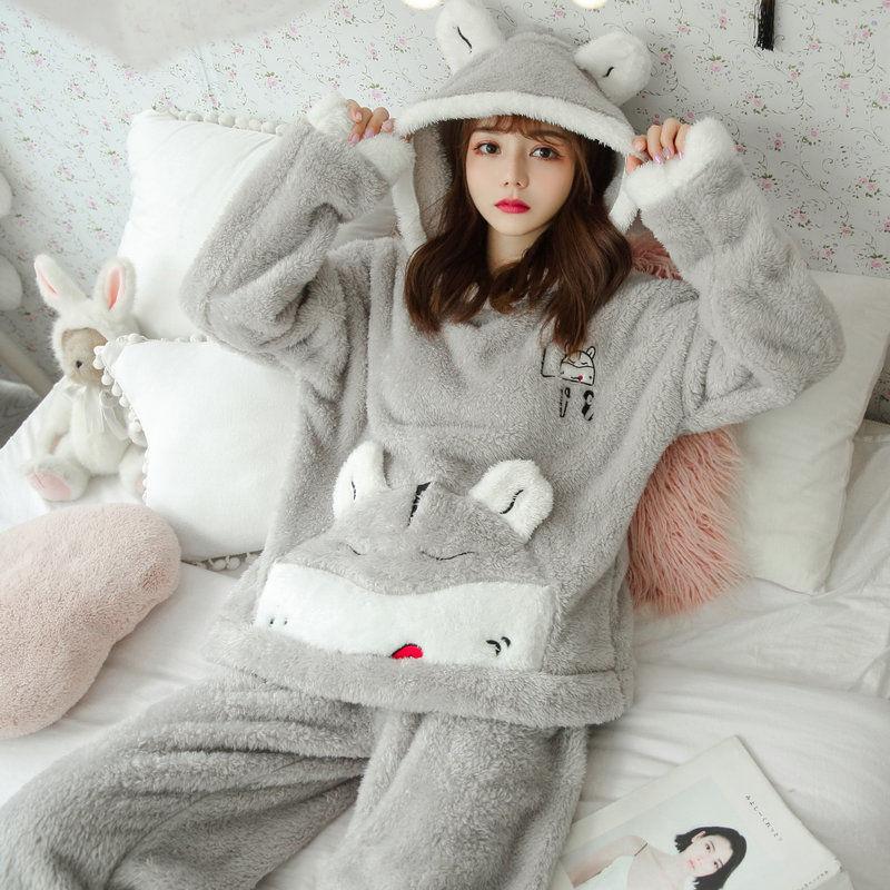 Flannel Is Soft, Does Not Shed, Does Not Fade, Casual Cute Suit Pajamas, Women's Long-sleeved Thickened Plus Velvet Home Clothes Can Be Worn Out