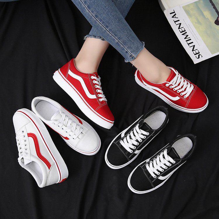 Fashionable Women's Canvas Black Shoes Breathable Classic Flat Sneakers Casual Shoes Women