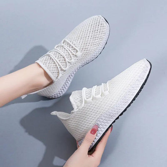 Women's Spring and Summer Walking Shoes Soft Sole Non-slip Breathable Sports Shoes Large Size Casual Flat Sneakers