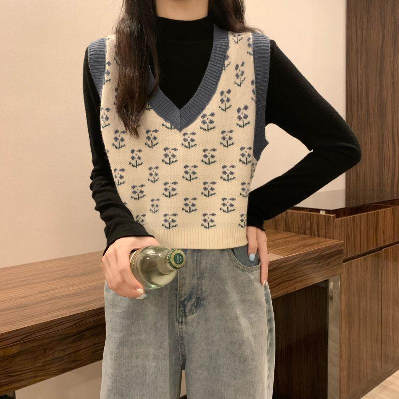 Sweater Vest Women Vintage Sleeveless Knitted Crop Tops Girls Patchwork Flowers Spring Simple Casual V-neck Japanese Style Chic