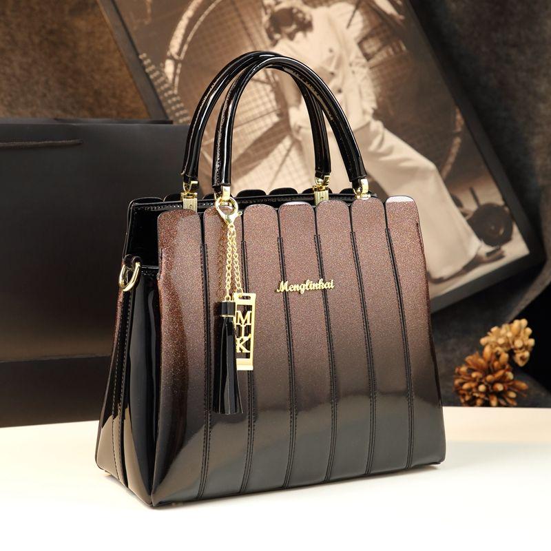 European  American Fashion Personality Handbag Large Capacity Patent Leather Slung Shoulder Bag